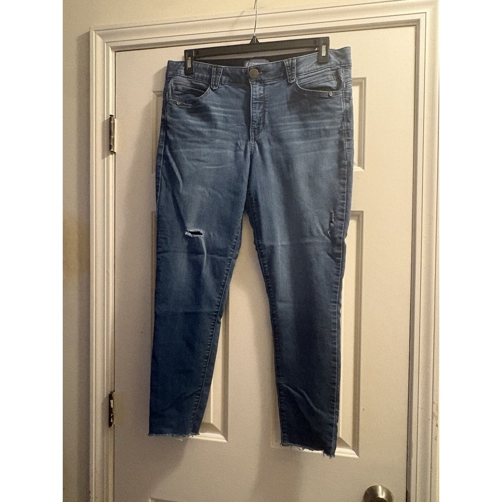 Democracy Ab Solution Jeans Size 14 Light Wash Skinny Distressed Denim